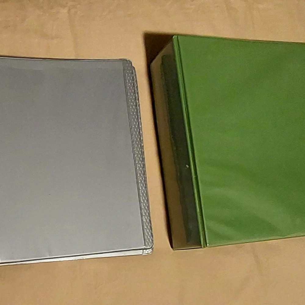 3 Ring Binder Bundle, 1- Green Avery Heavy DUTY Binder & 1- Gray X-TRM Binder